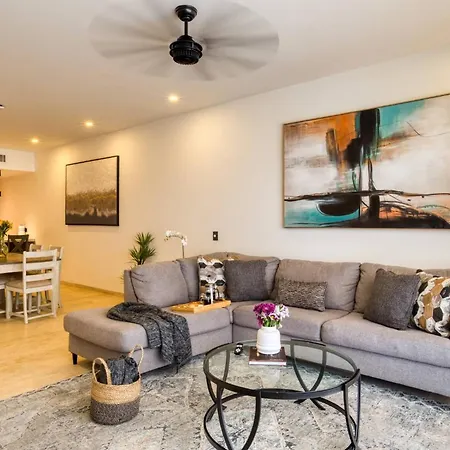 For Couples, Petfriendly 2 Bedroom Ocean View 18 4Pax